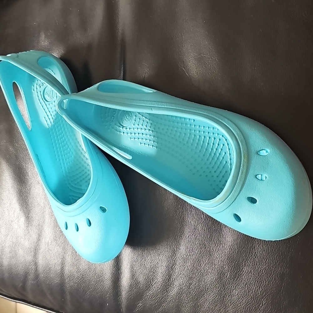 Crocs Ballet Flat Shoes Girls Kids Size J3‎ Kadee Slip On Comfort Teal Blue EUC - Picture 8 of 8